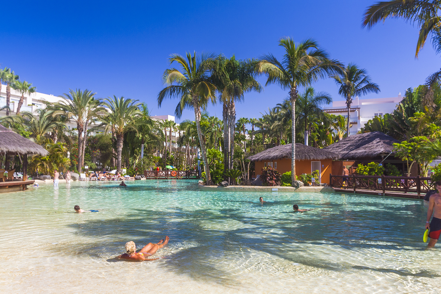 The Canary Islands were the leading destination for tourists in December