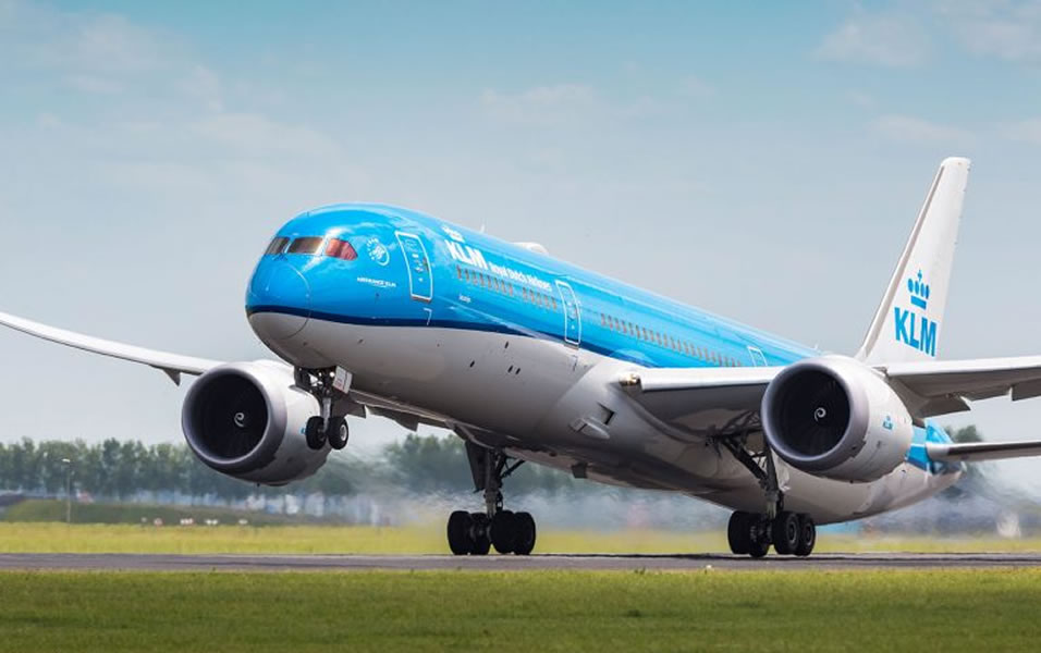 The Netherlands will resume flights with the Canary Islands in May
