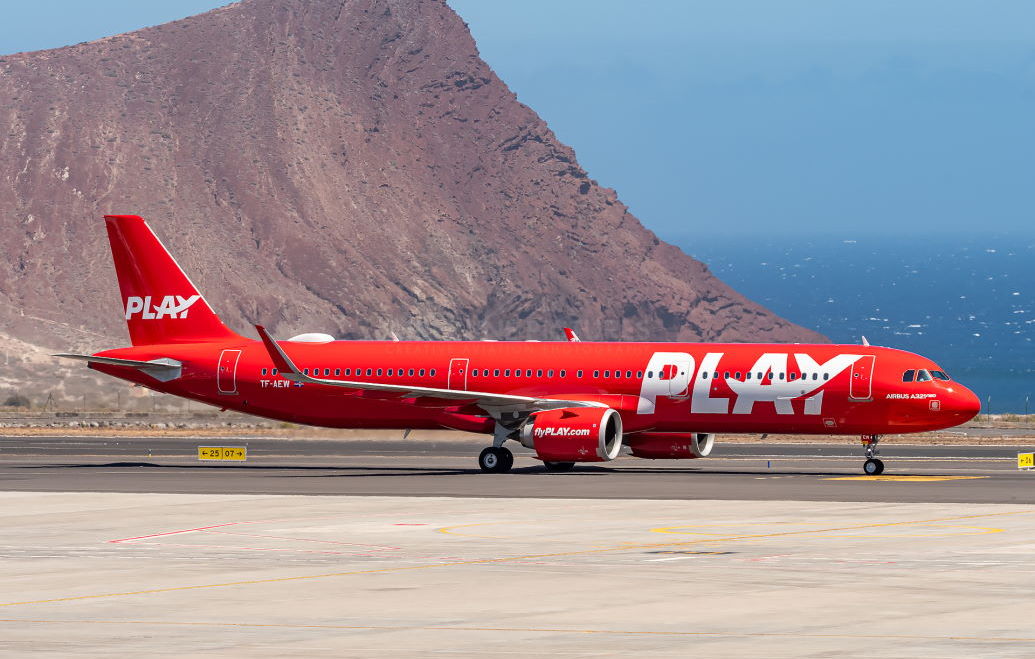 Play airlines starts direct flights from Iceland to Tenerife
