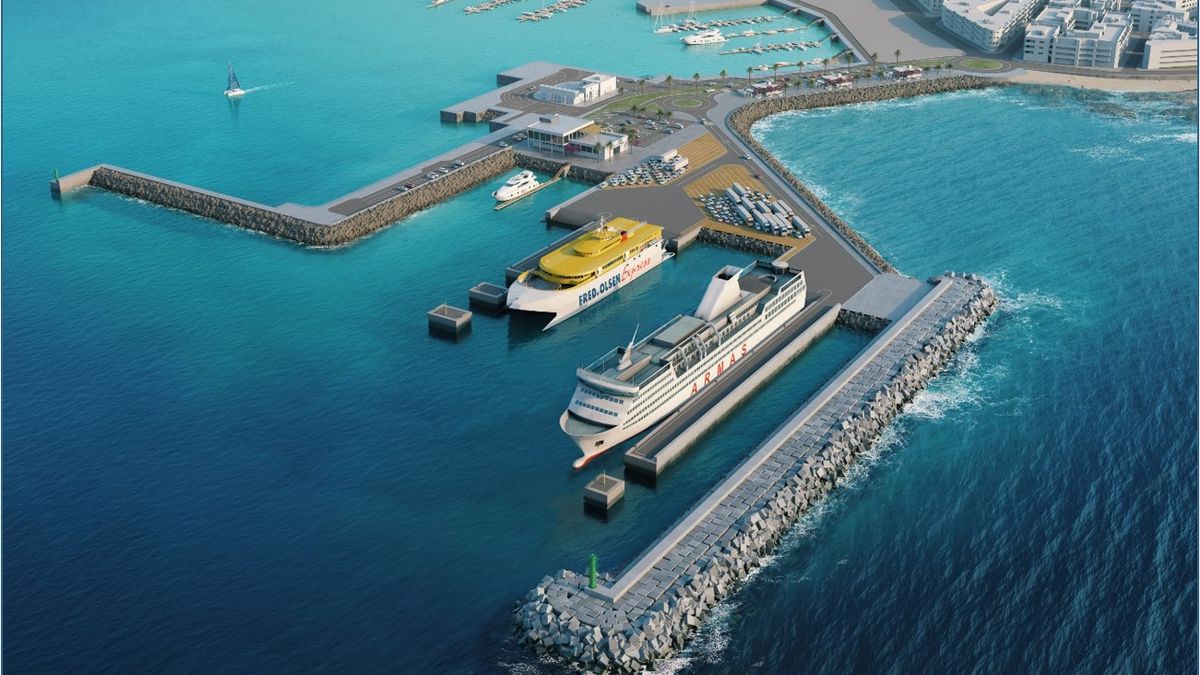 New commercial dock in the port of Corralejo is costing 33 million euros