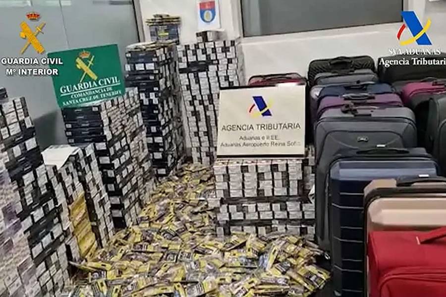 11 Brits arrested at Tenerife South airport with 1,209 cartons of cigarettes