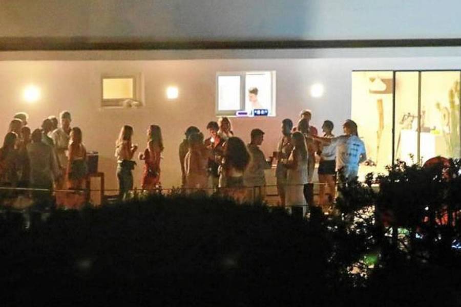 Airbnb takes action to prevent disruptive parties on New Year's Eve 