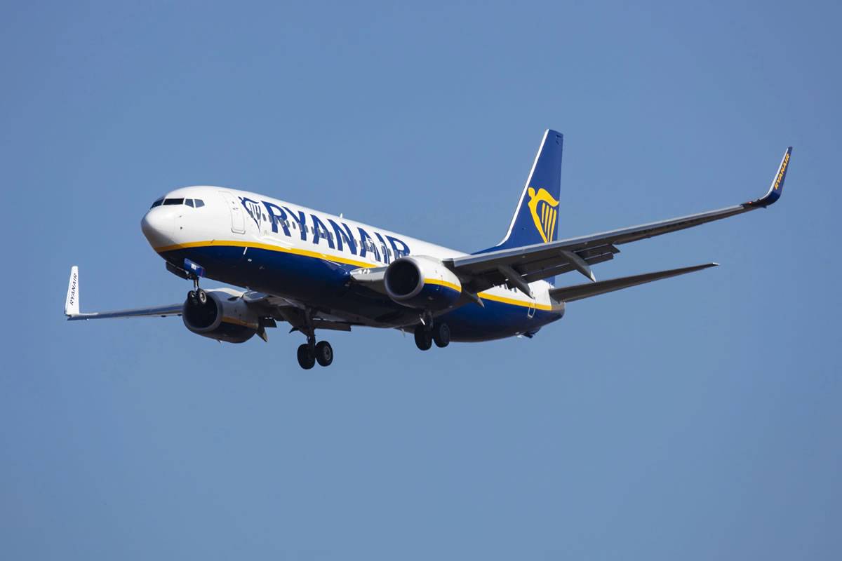 Emergency landing in Tenerife after passenger has epileptic seizure