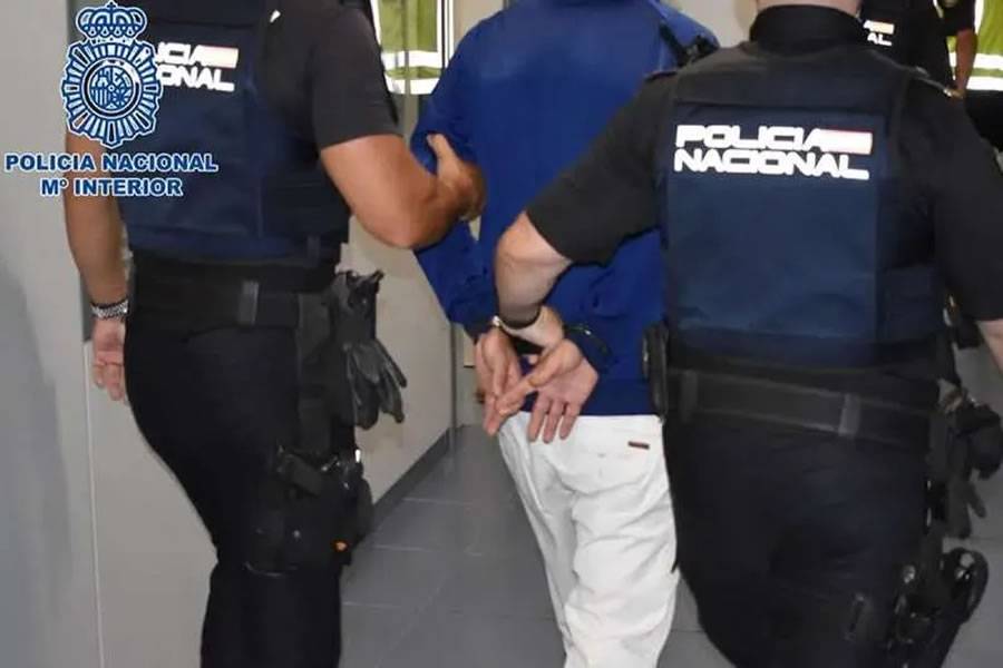 Man arrested for committing 21 burglaries between Los Cristianos and La Caleta