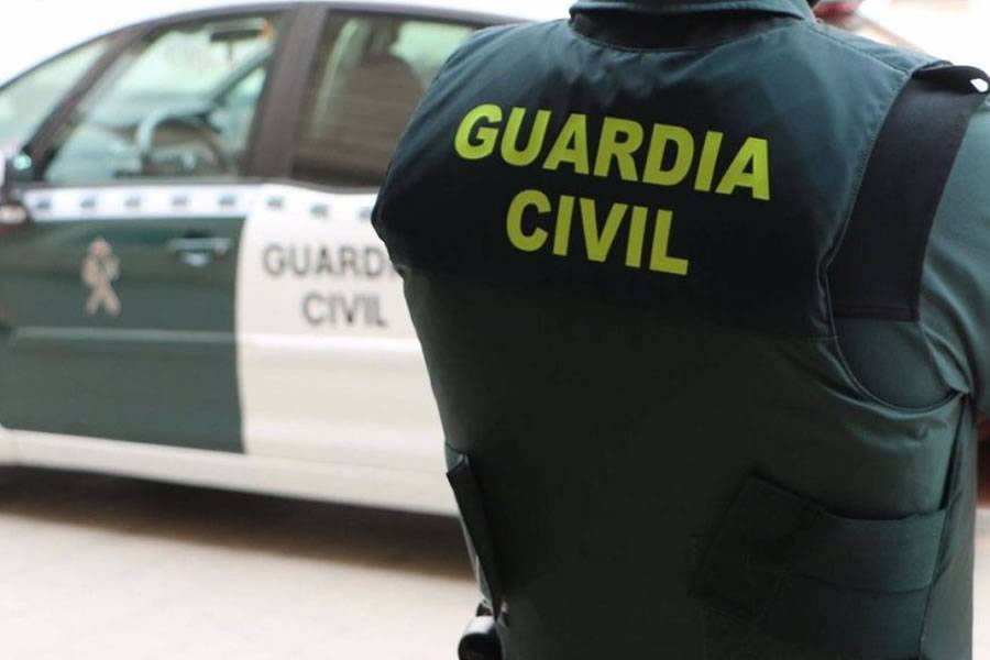 Missing man is found alive in a cave with hypothermia in the south of Tenerife