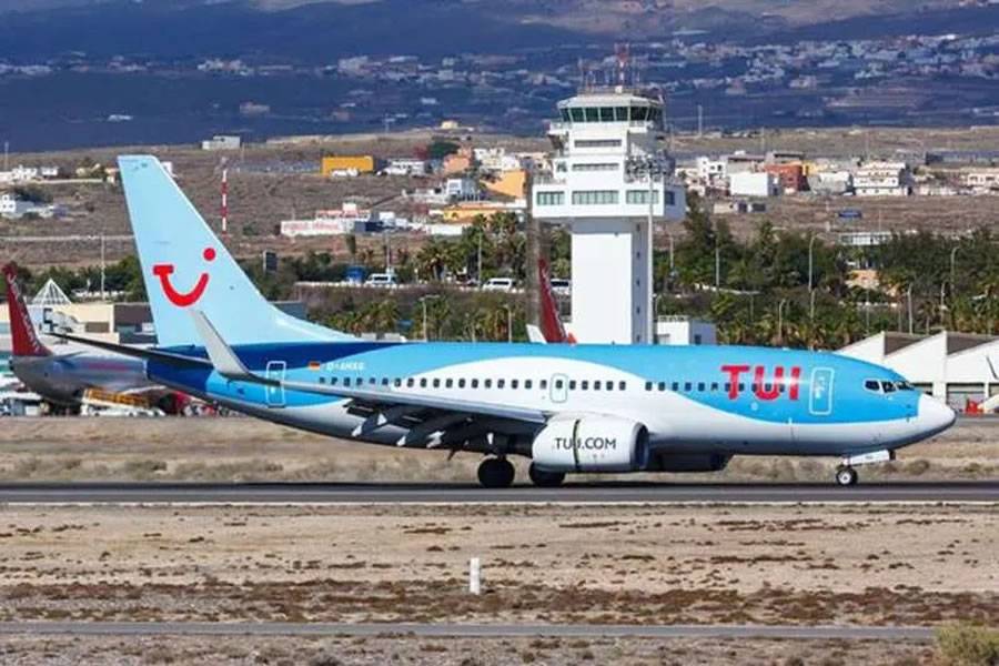 Police needed for two more incidents on flights from the UK to Tenerife