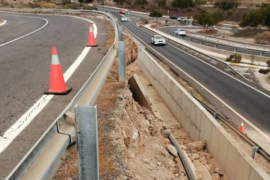 Roadworks begin on the TF-662 in Tenerife south with traffic jams for two months