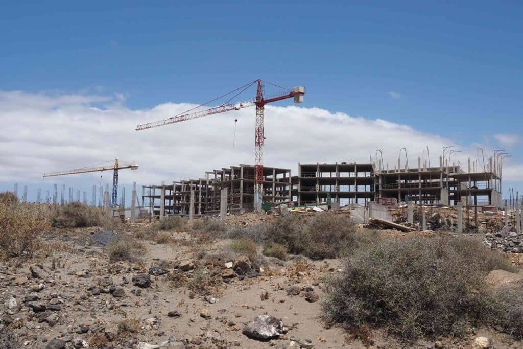 Tenerife Cabildo will support Granadilla Council if it revokes license in La Tejita