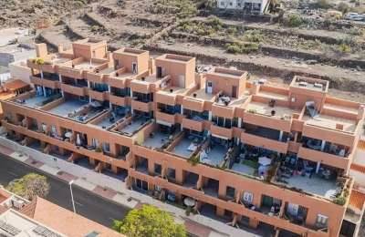 Squatters evicted from a 43-unit apartment block in Adeje