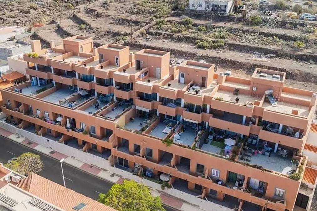 Squatters evicted from a 43-unit apartment block in Adeje