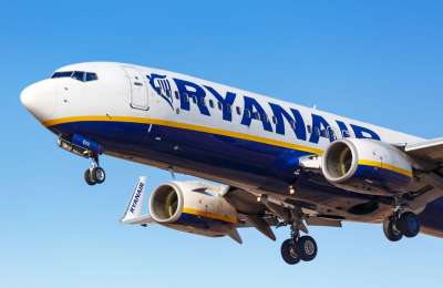 Smoke onboard Ryanair flight triggers emergency landing in Tenerife