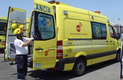 Man in critical condition after suffering heart attack in the sea in Tenerife