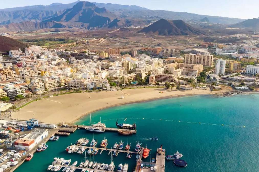 Courts rule against Council in legal battle over new water sports on Los Cristianos Beach