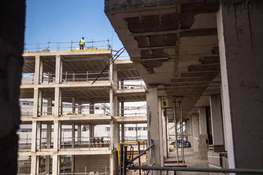 Tenerife Cabildo allocates €12 million to 15 municipalities for acquisition of social housing 