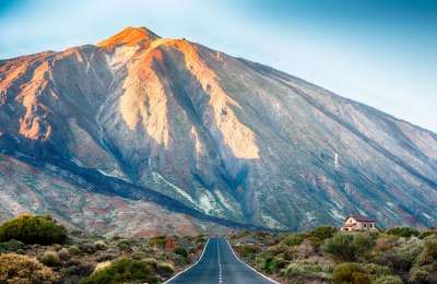 Seismic swarm detected in the Cañadas del Teide crater in Tenerife