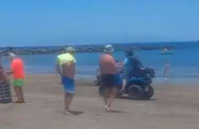 VIDEO: Chaos on Las Americas beach due to reckless quad riders