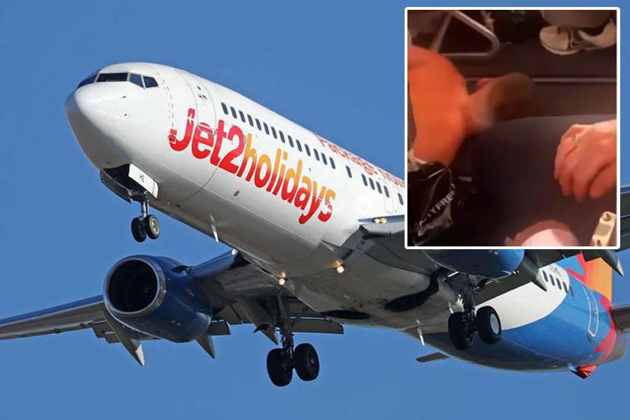 Passenger forcefully removed from flight to Tenerife just after take-off