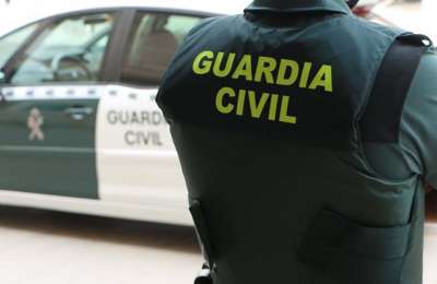 Two arrested in Tenerife after throwing 200 ecstasy pills out of car window