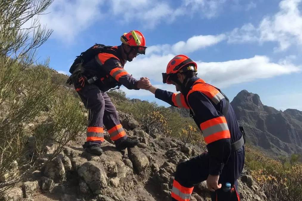 DAY 12: Intense search efforts continue as specialist dogs can’t find missing Jay Slater 